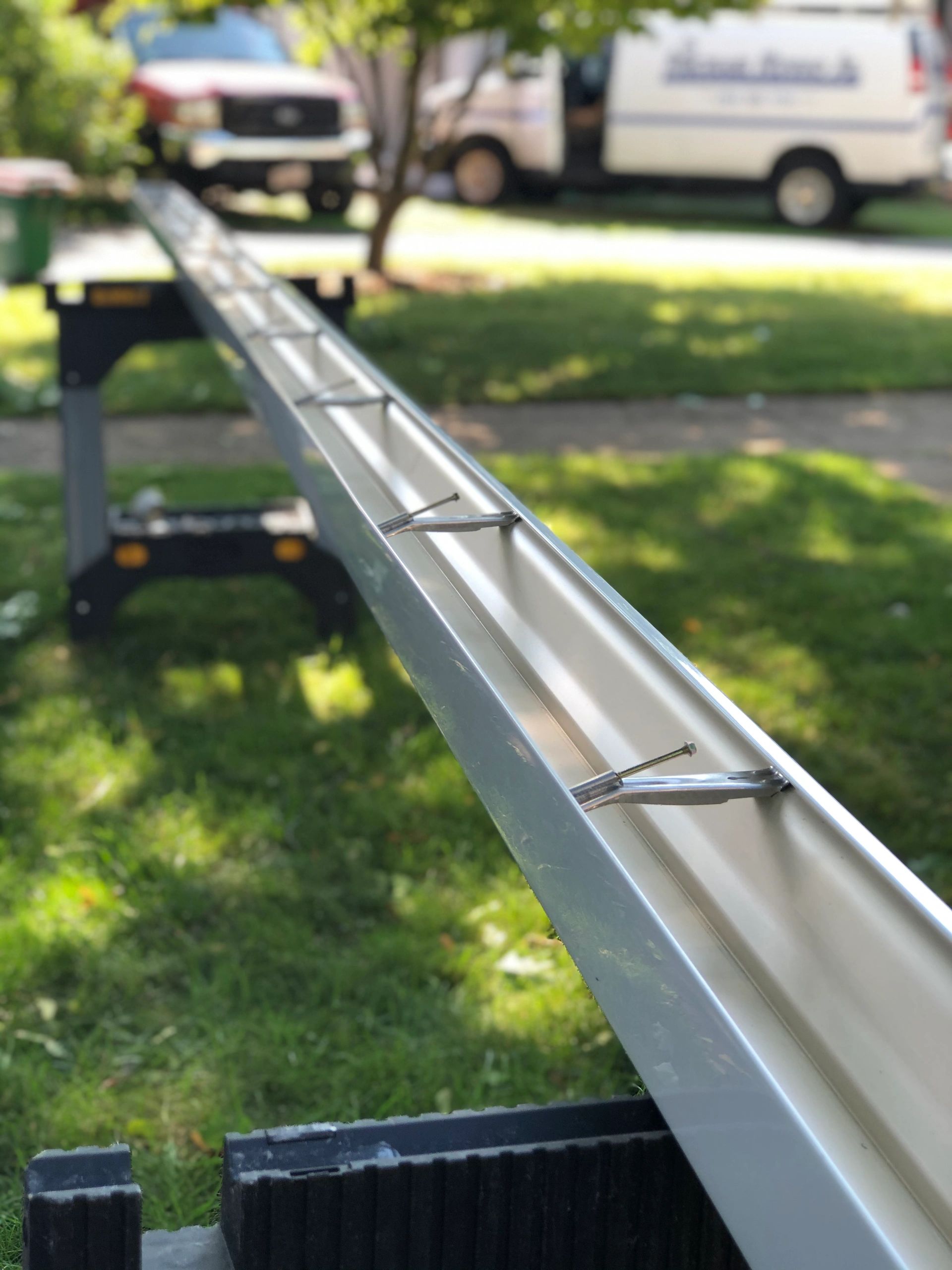 Seamless Gutters Manny Gutter Services INC